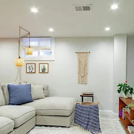 Private 1-Br Dc Residential-Style Stay Parking Washington Exterior photo